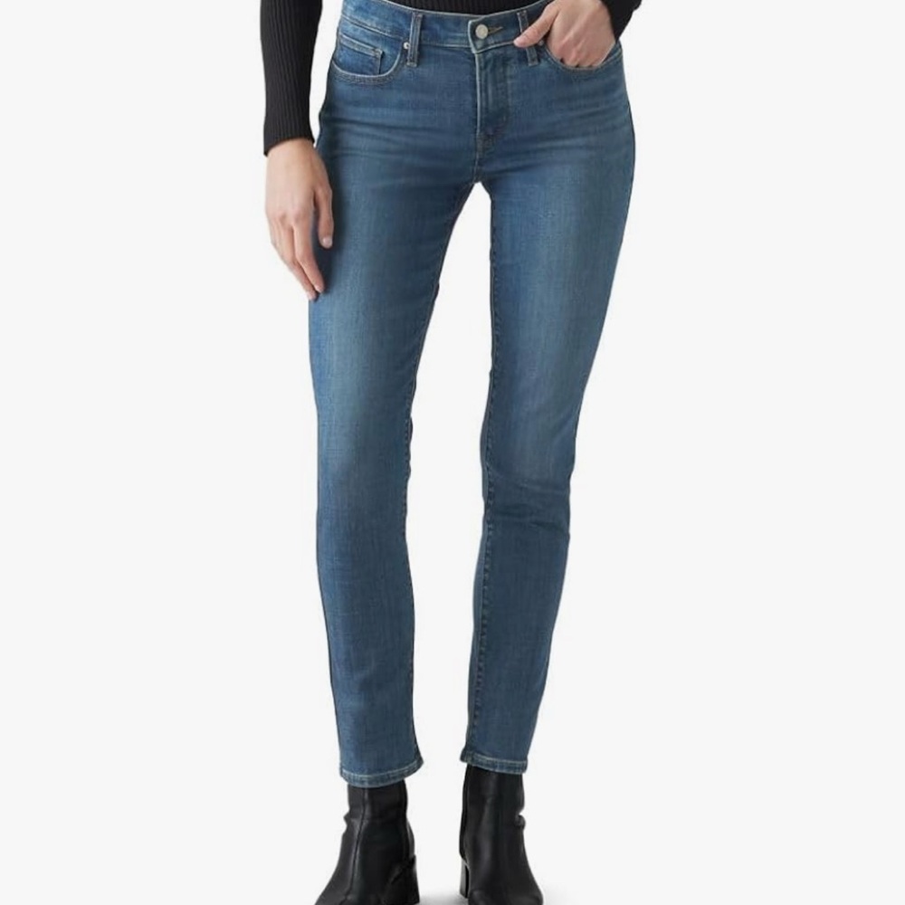 Levi’s 311 Shaping Skinny jeans